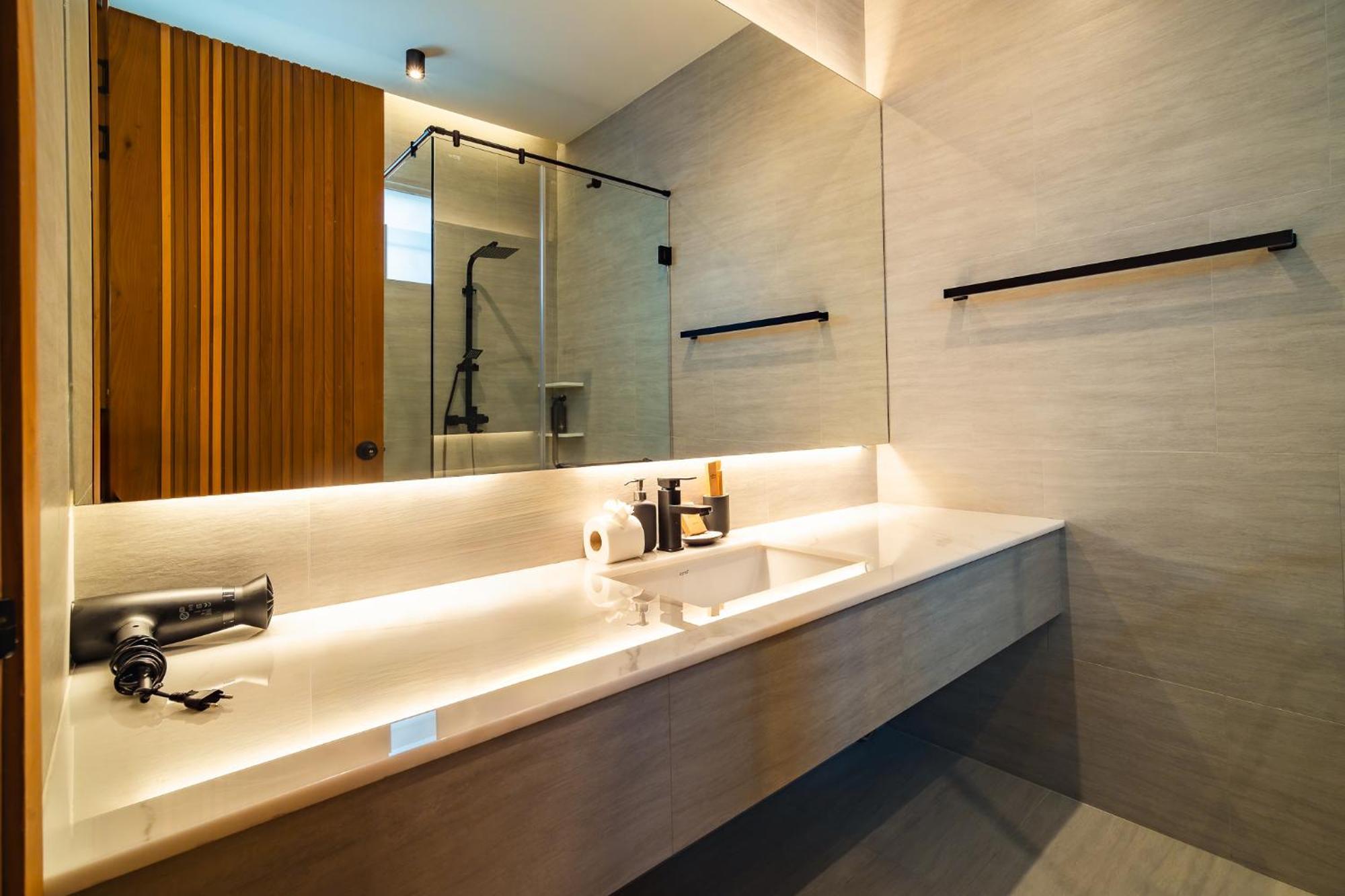 Bangtao Luxury Pool - Prymasola Villa