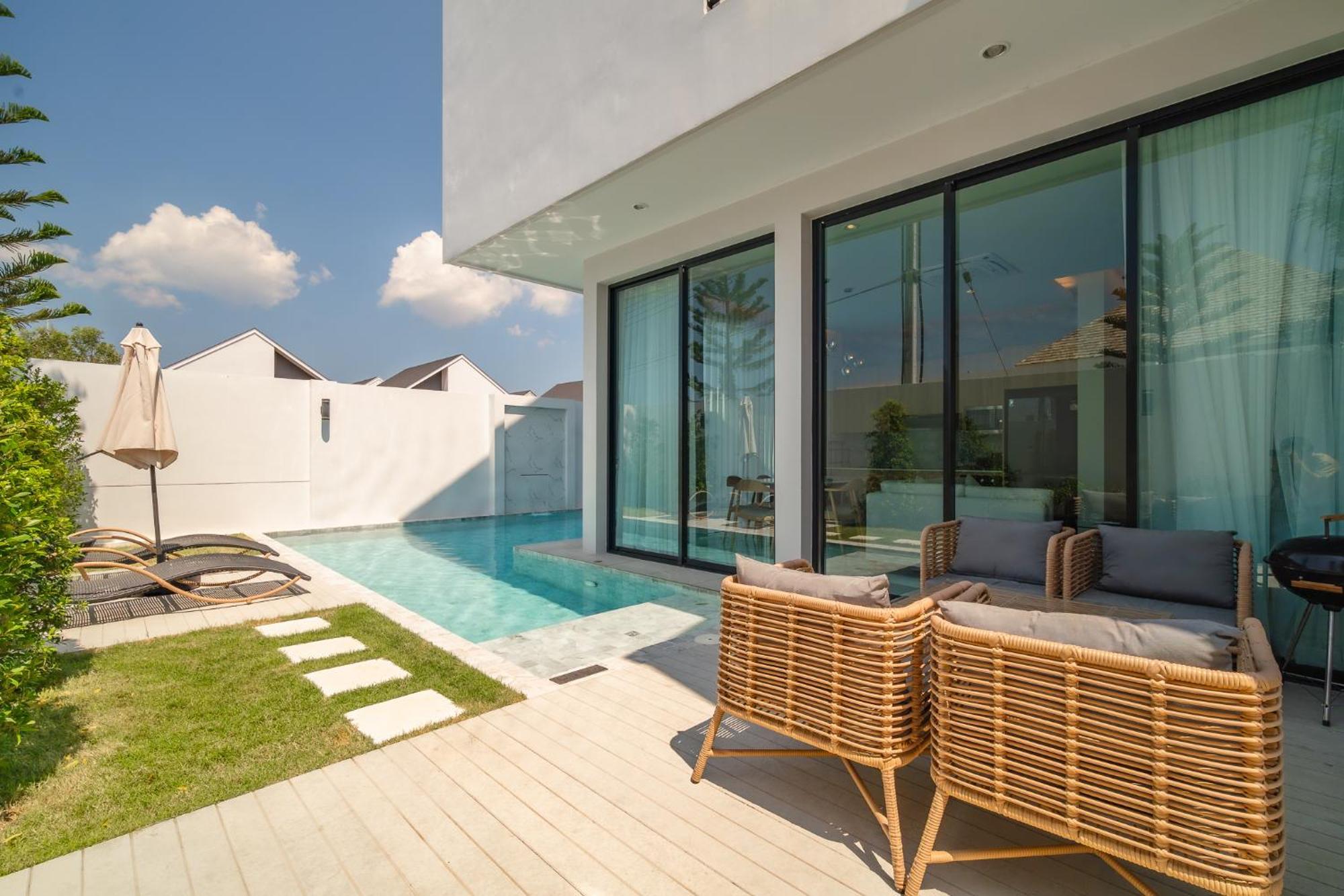 Bangtao Luxury Pool - Prymasola