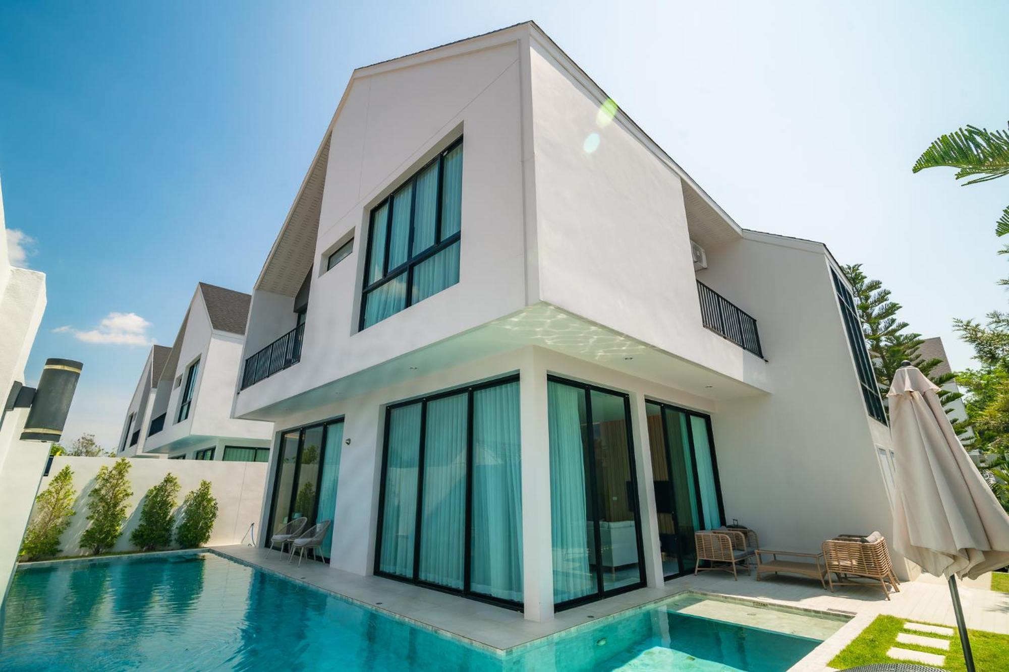 Villa Bangtao Luxury Pool - Prymasola